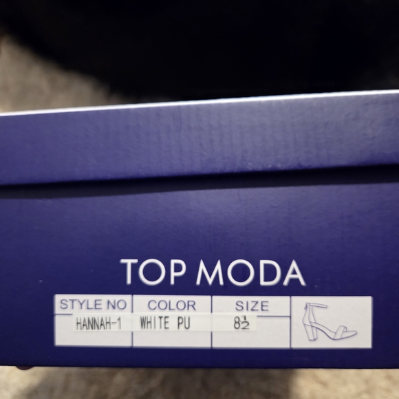 3" Top Moda White Women's Heeled Sandals - Picture 6 of 7